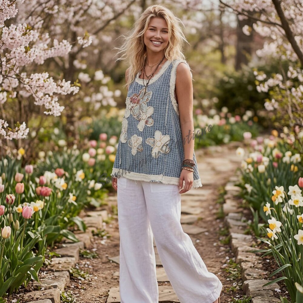 LAST ONE POL Denim 70s Boho Baby Flower Patchwork Frayed Edge Denim Jean Top - Picture 3 of 9